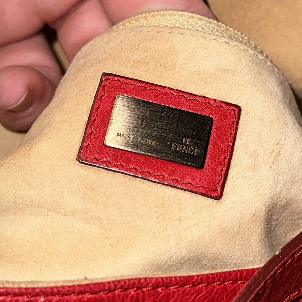 Fendi red leather whipstitch mama baguette shoulder crossbody convertible bag - Picture 14 of 16